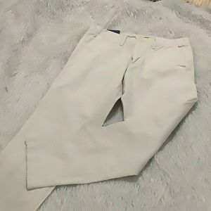 Gap men’s mid rise straight khaki uniform school pants size 30x30 NEW